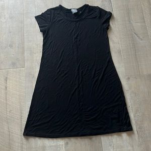 Like New Olivia Rae Black dress- Size Medium